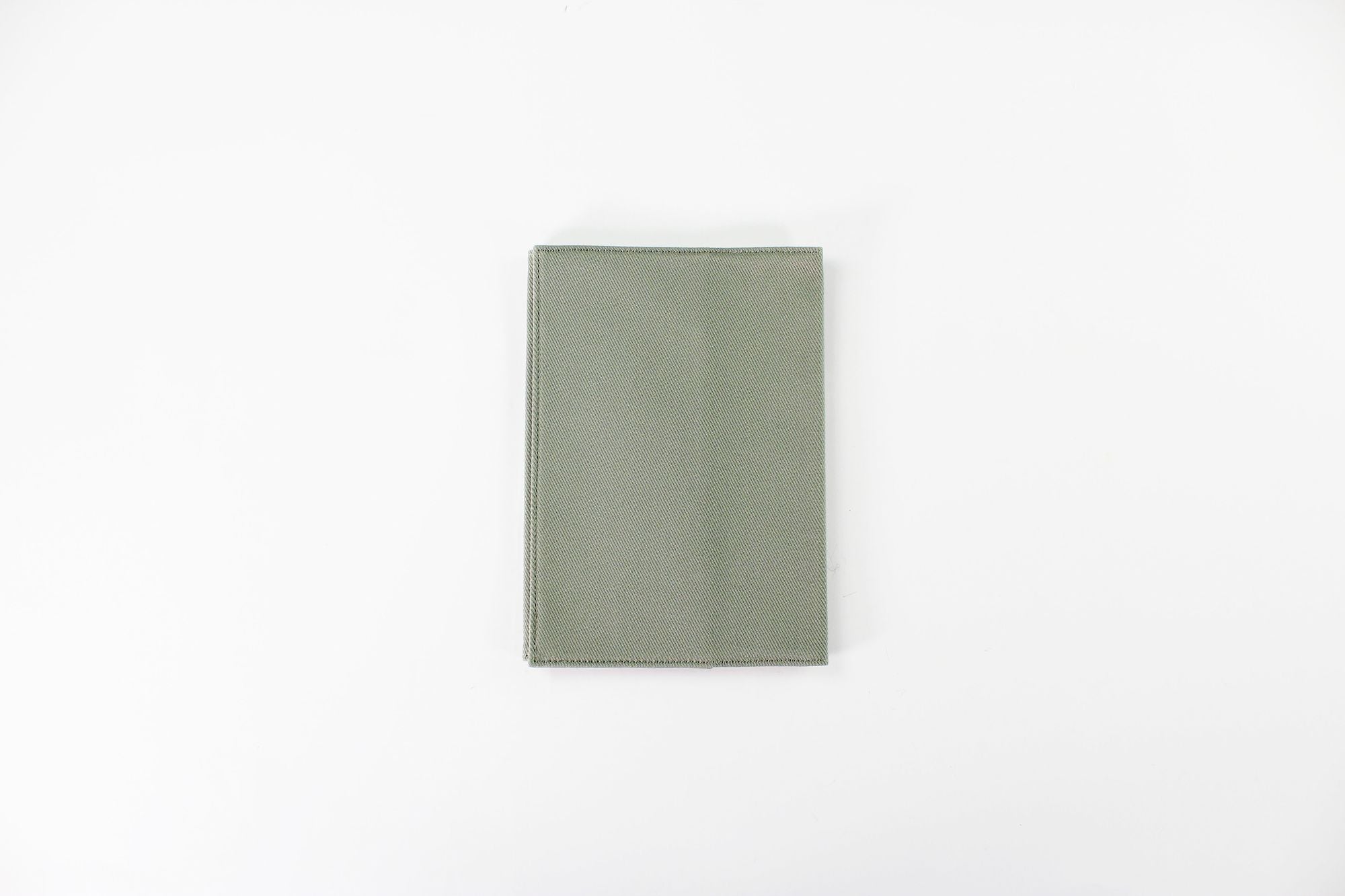 BIBLIOPHILIC COTTON CANVAS BOOKCOVER 46判 SMOKEGREEN