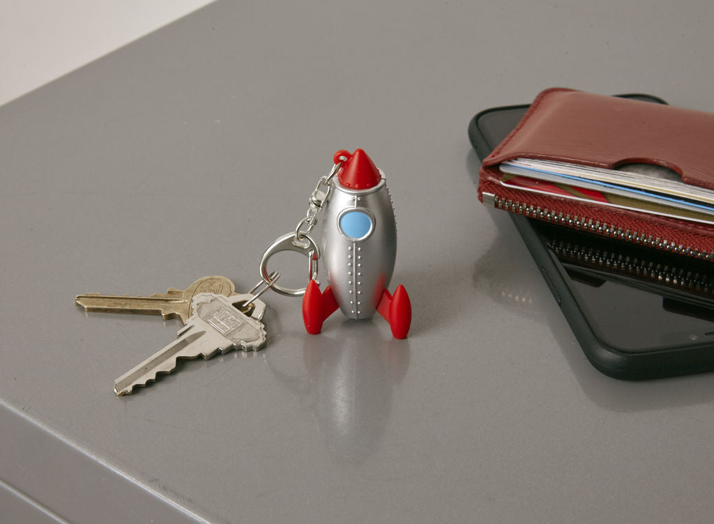 KIKKERLAND ROCKET KEYCHAIN